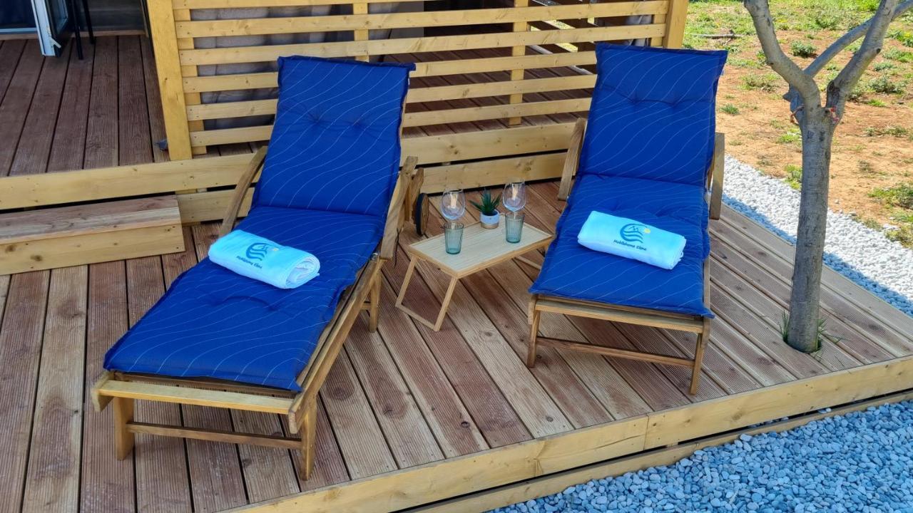 Mobilehome Elena Premium With Pool, Istria 班约勒 外观 照片