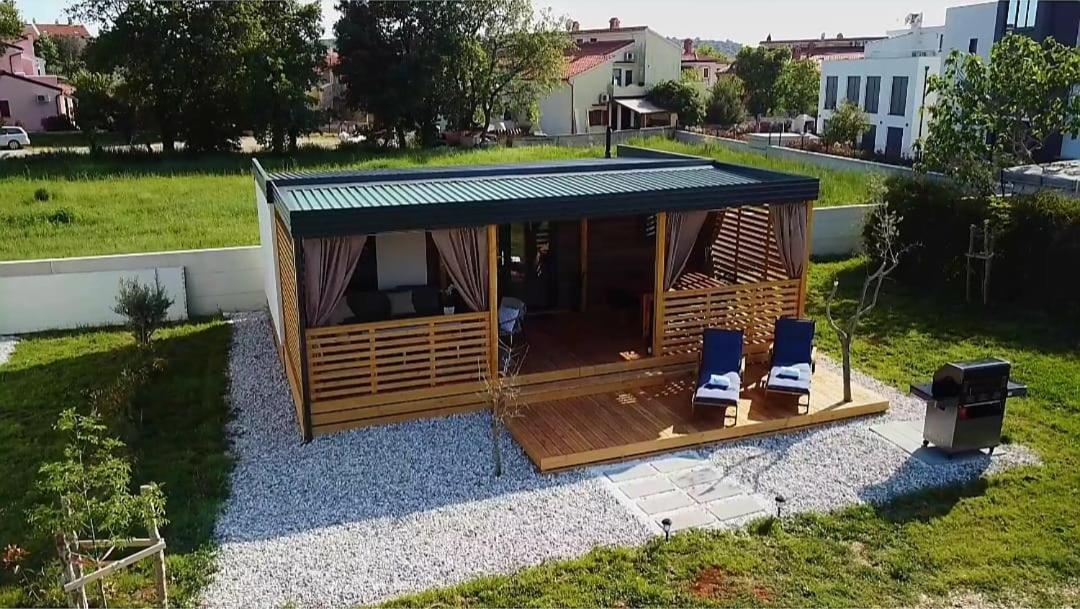 Mobilehome Elena Premium With Pool, Istria 班约勒 外观 照片